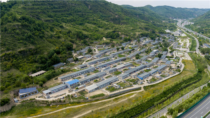 佛道坪村全景。田虎攝